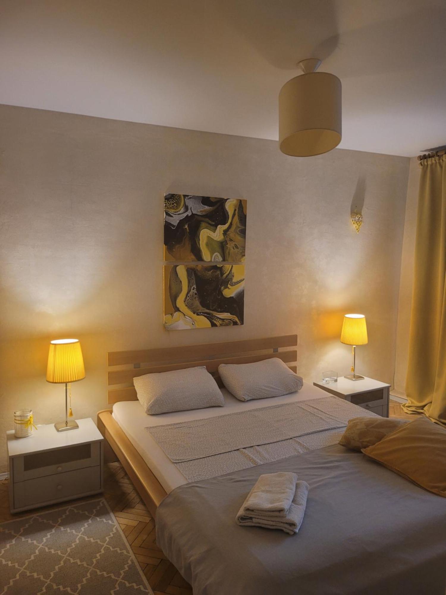 Sunflower Apartment Near Kiev Airport & Railway Station & Center City! Kültér fotó