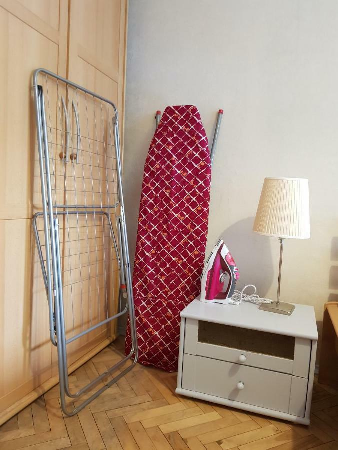 Sunflower Apartment Near Kiev Airport & Railway Station & Center City! Kültér fotó